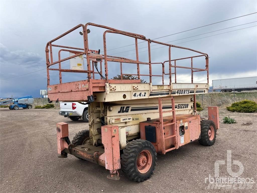 JLG 400-RTS Saksilavat