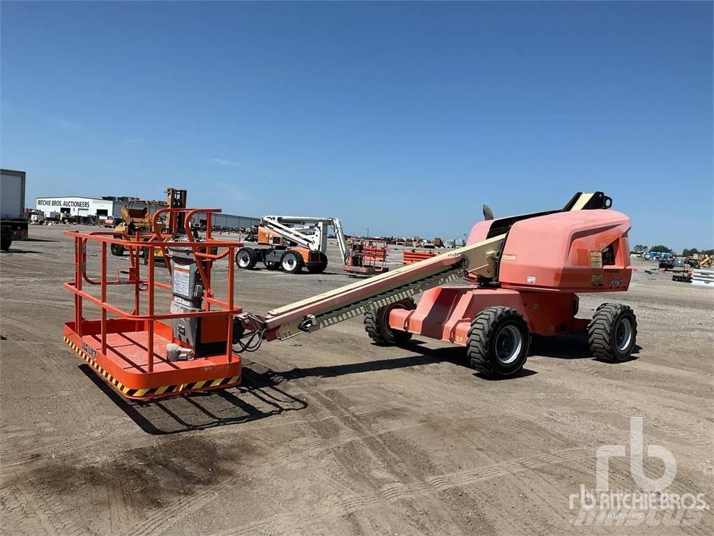 JLG 400S Kuukulkijat