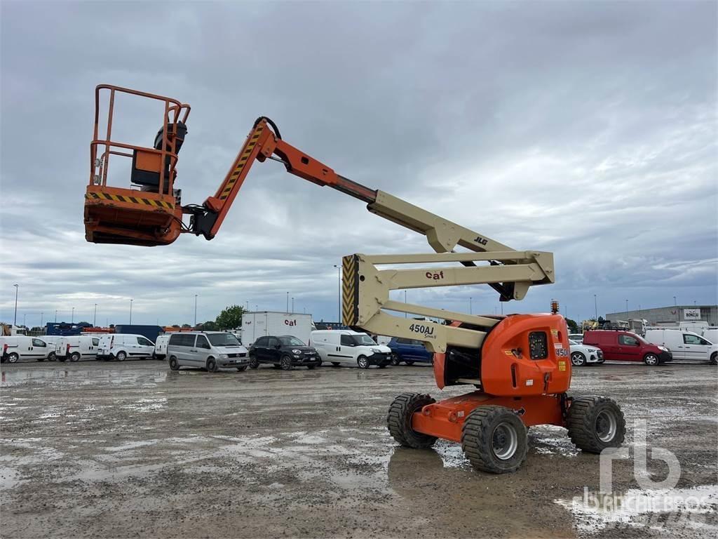 JLG 450 Kuukulkijat