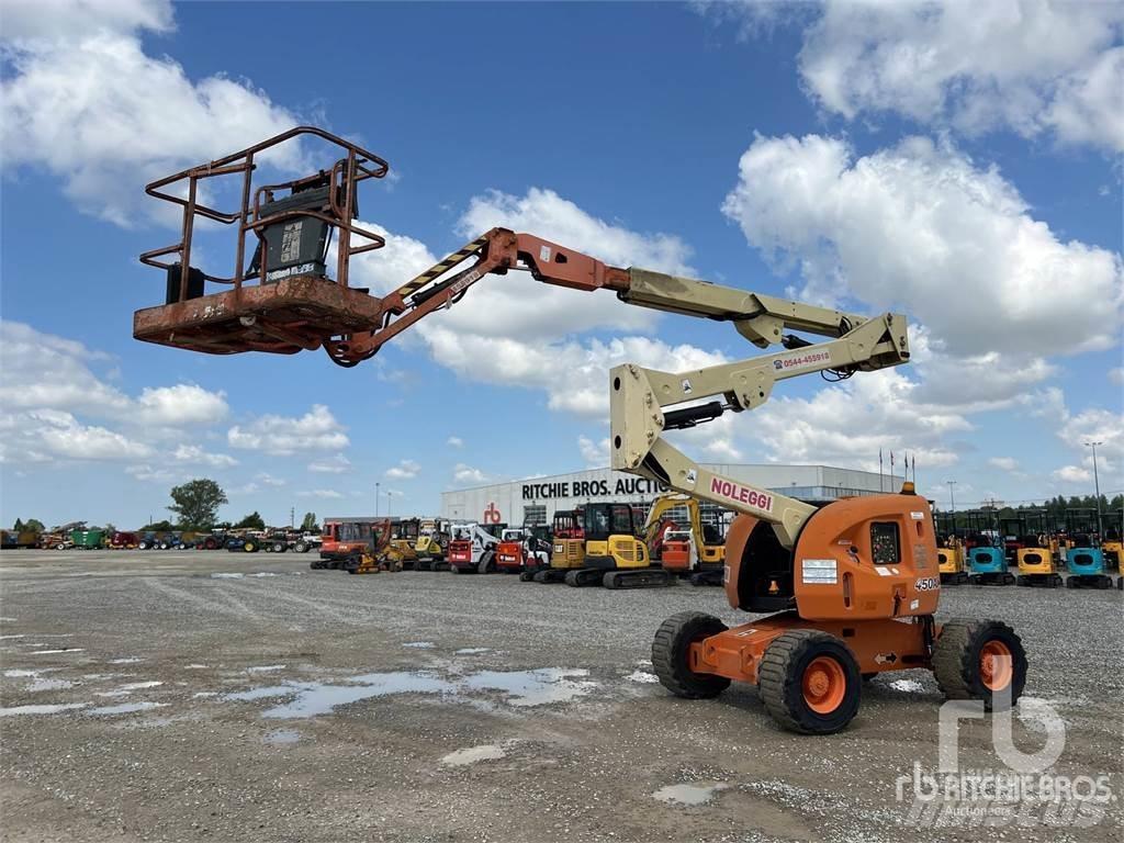 JLG 450 Kuukulkijat