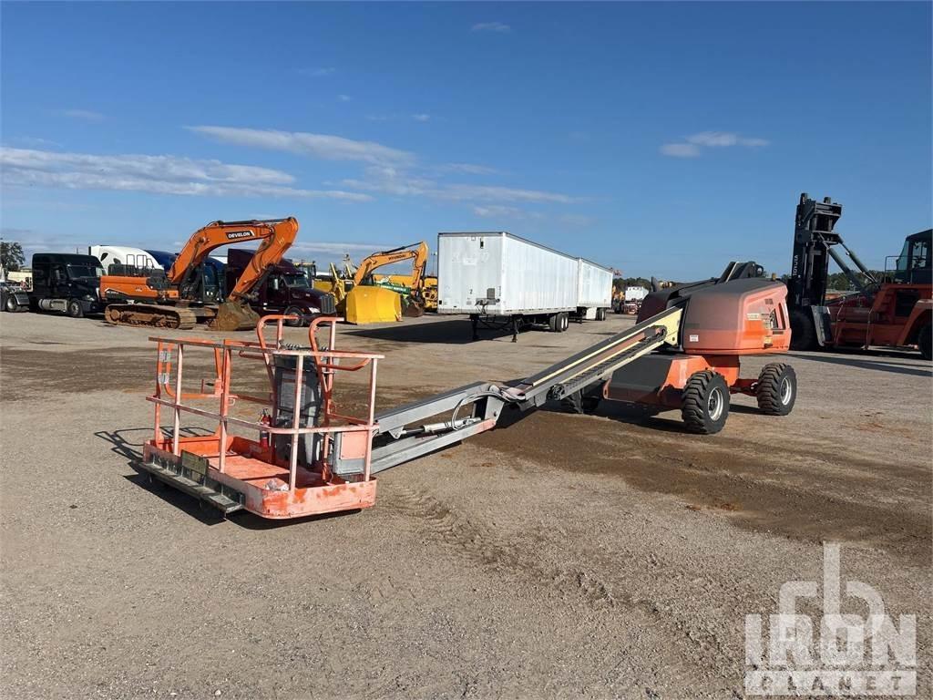 JLG 460SJ Kuukulkijat