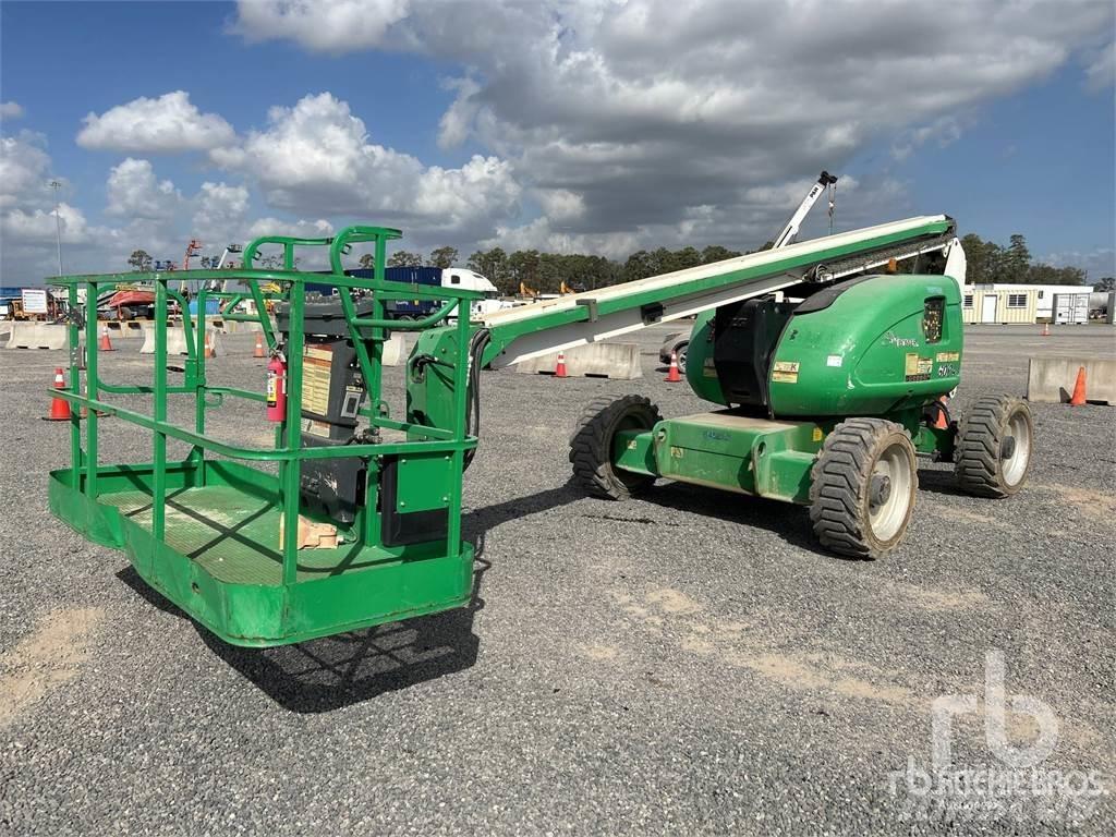 JLG 600A Kuukulkijat