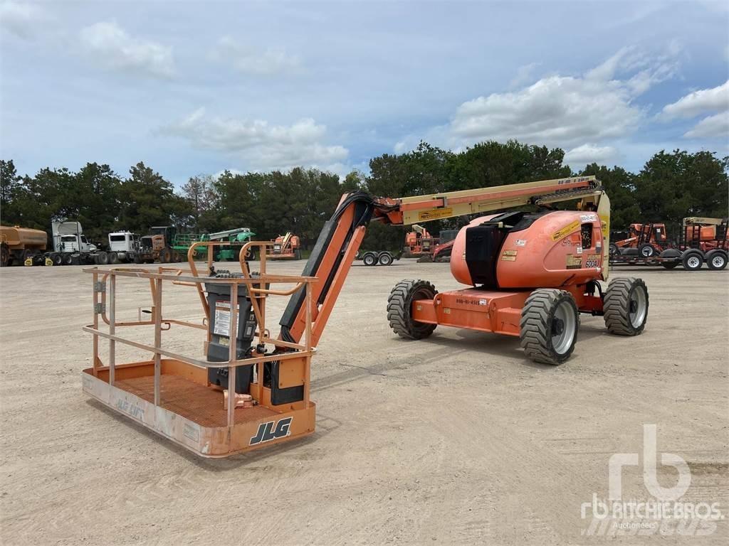 JLG 600AJ Kuukulkijat