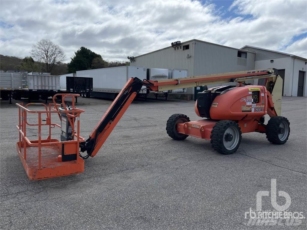 JLG 600AJ Kuukulkijat