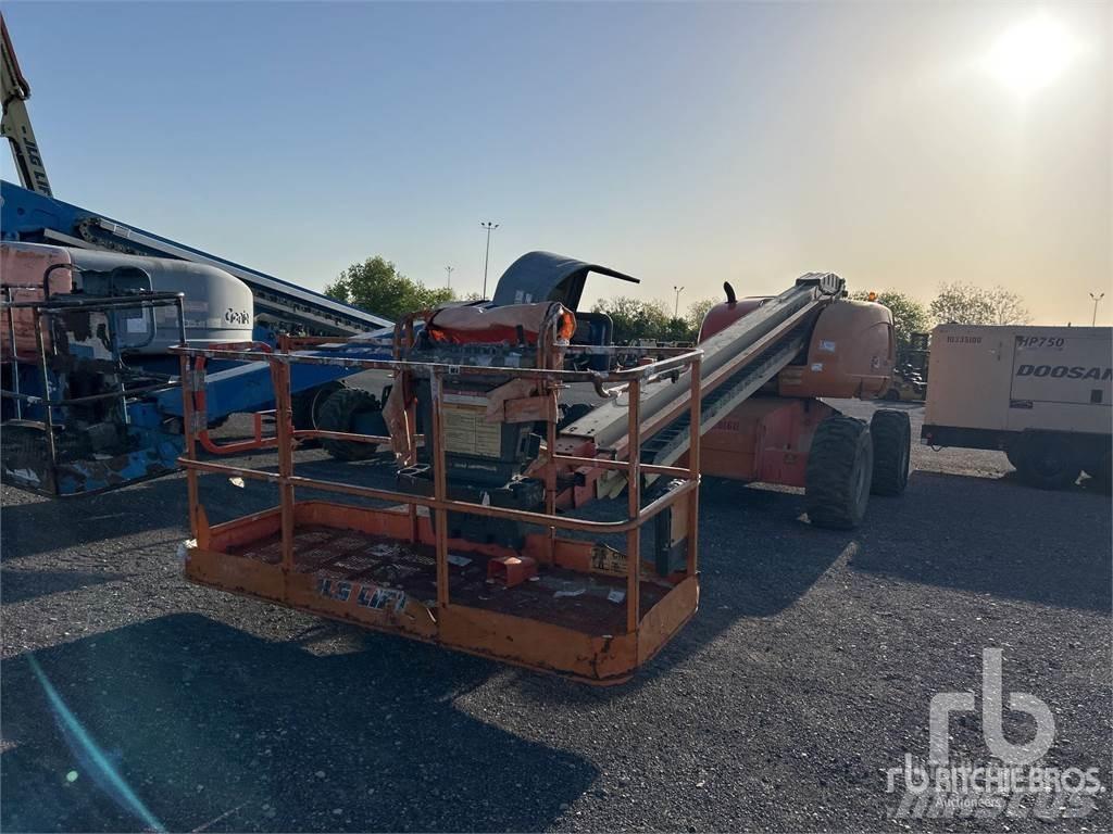 JLG 600S Kuukulkijat