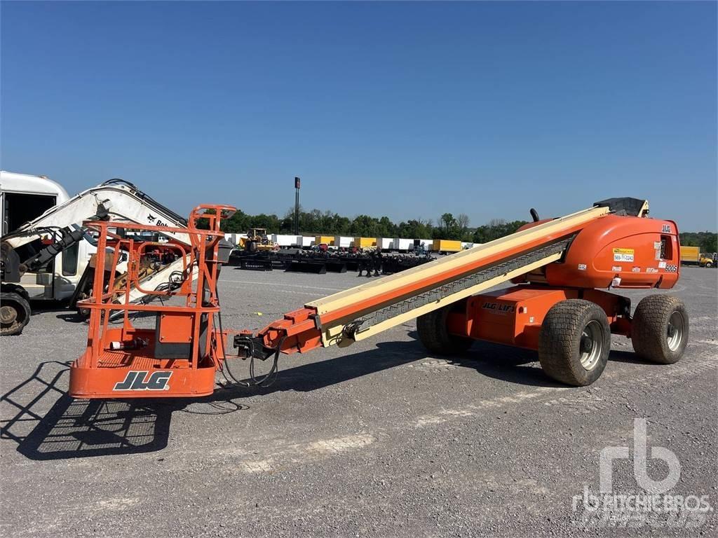 JLG 600S Kuukulkijat