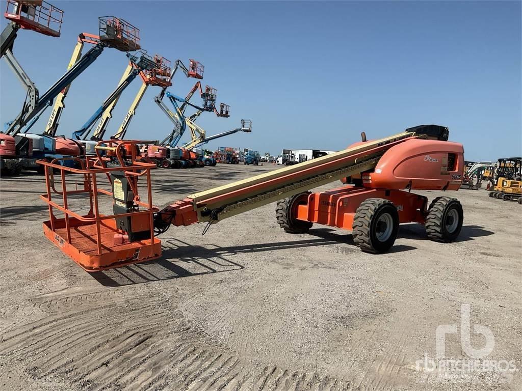 JLG 600S Kuukulkijat