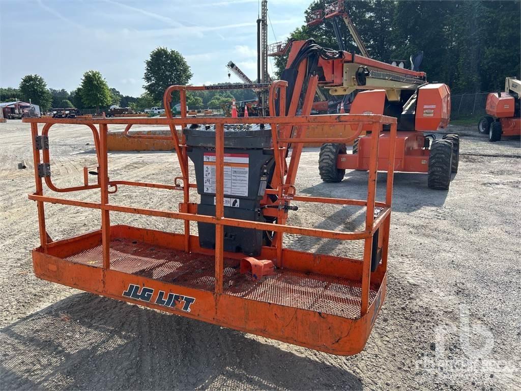 JLG 660SJ Kuukulkijat
