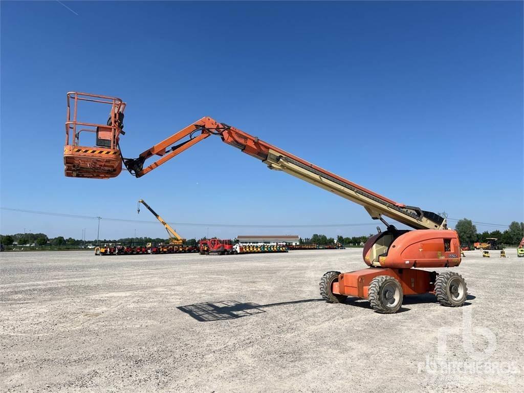 JLG 660SJ Kuukulkijat