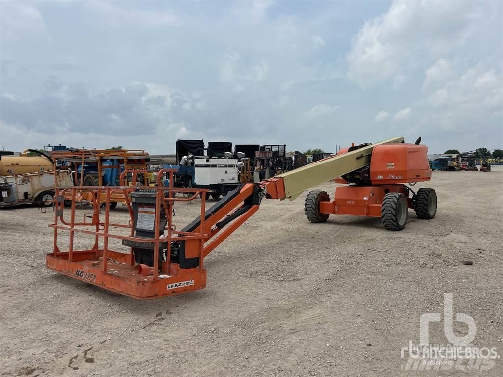 JLG 660SJ Kuukulkijat