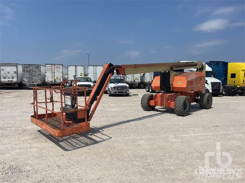 JLG 800AJ Kuukulkijat