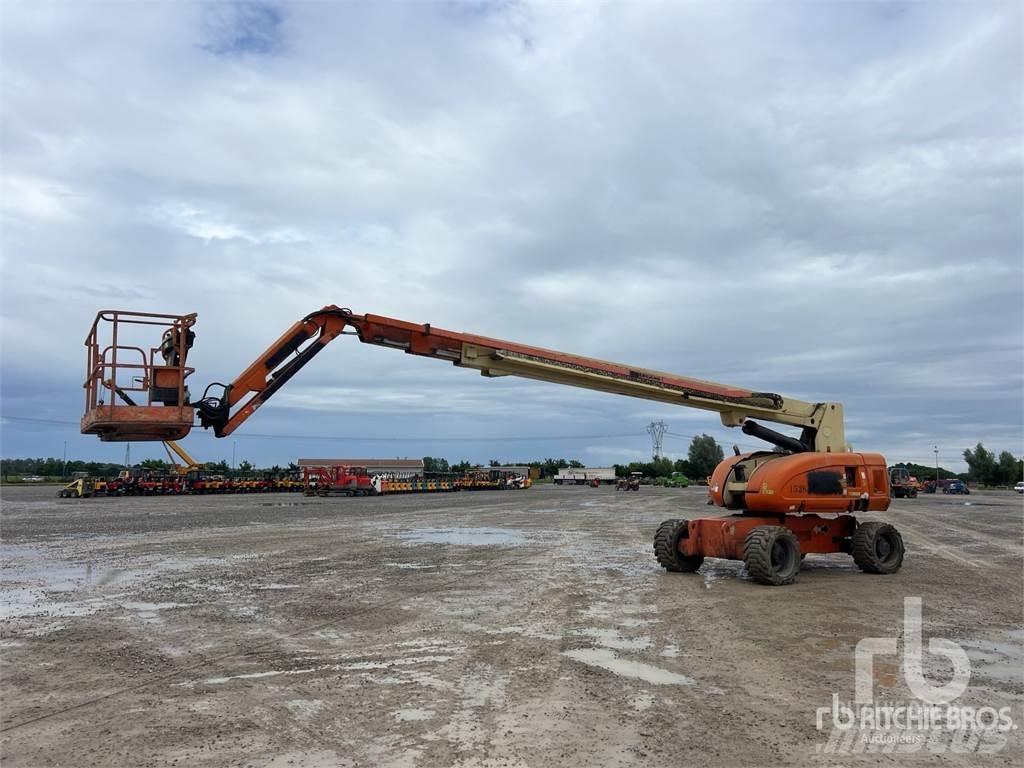 JLG 860SJ Kuukulkijat