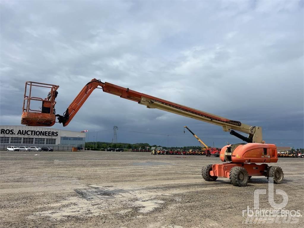 JLG 860SJ Kuukulkijat