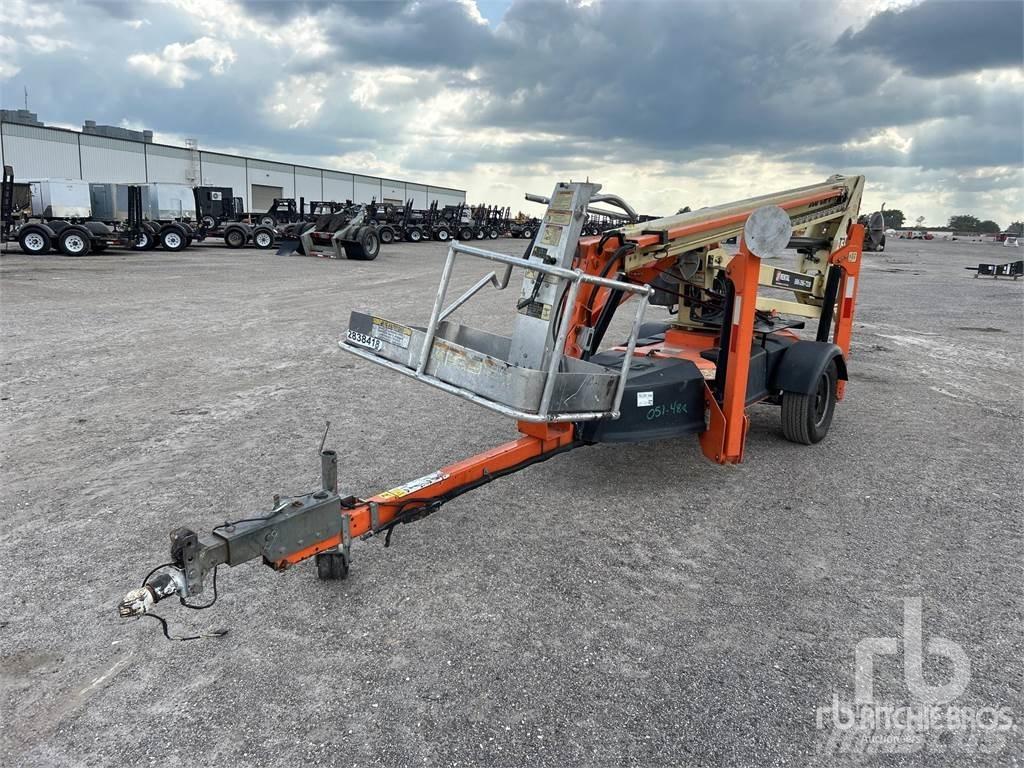JLG T-350 Kuukulkijat