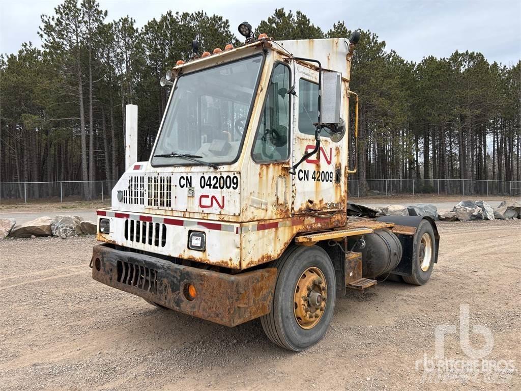 Kalmar 4X2 Vetopöytäautot