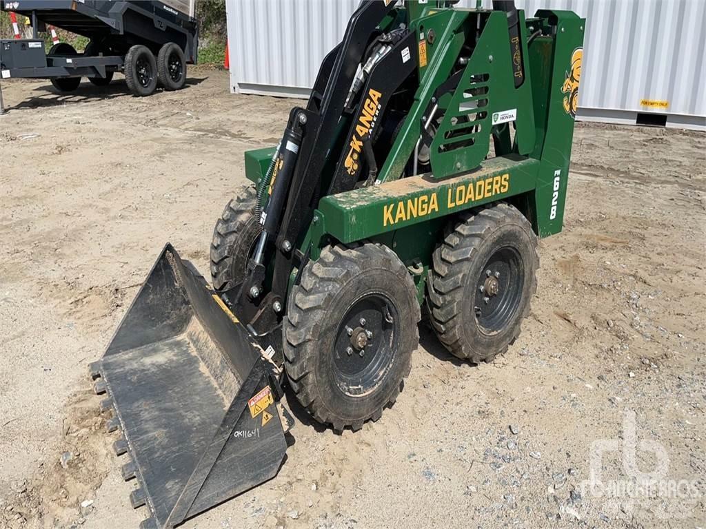  KANGA PW628 Liukuohjatut kuormaajat