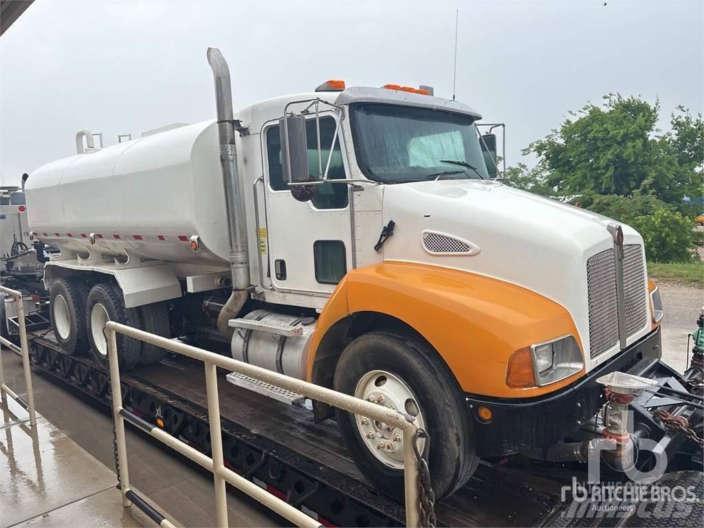 Kenworth T300 Vesisäiliöautot