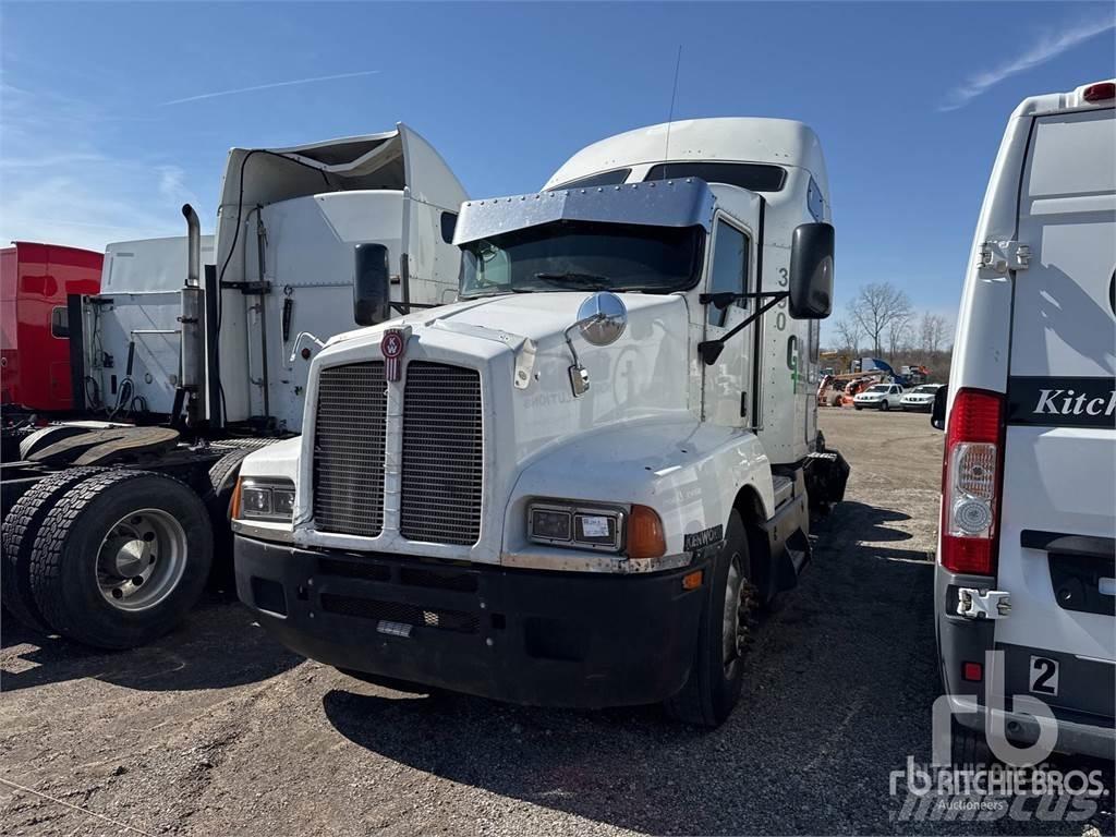 Kenworth T600 Vetopöytäautot