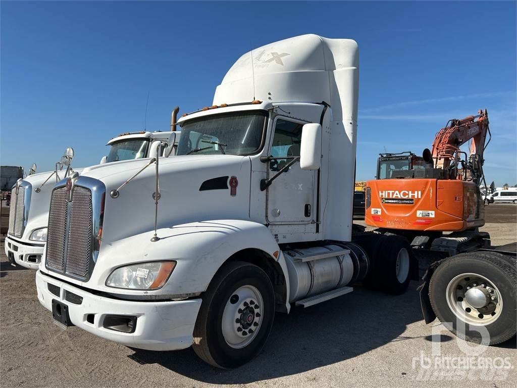 Kenworth T660 Vetopöytäautot