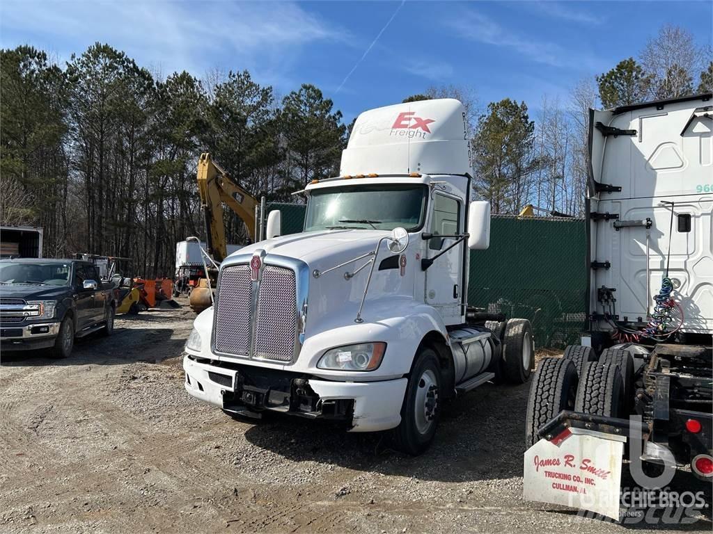 Kenworth T660 Vetopöytäautot