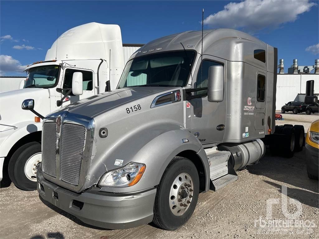 Kenworth T680 Vetopöytäautot