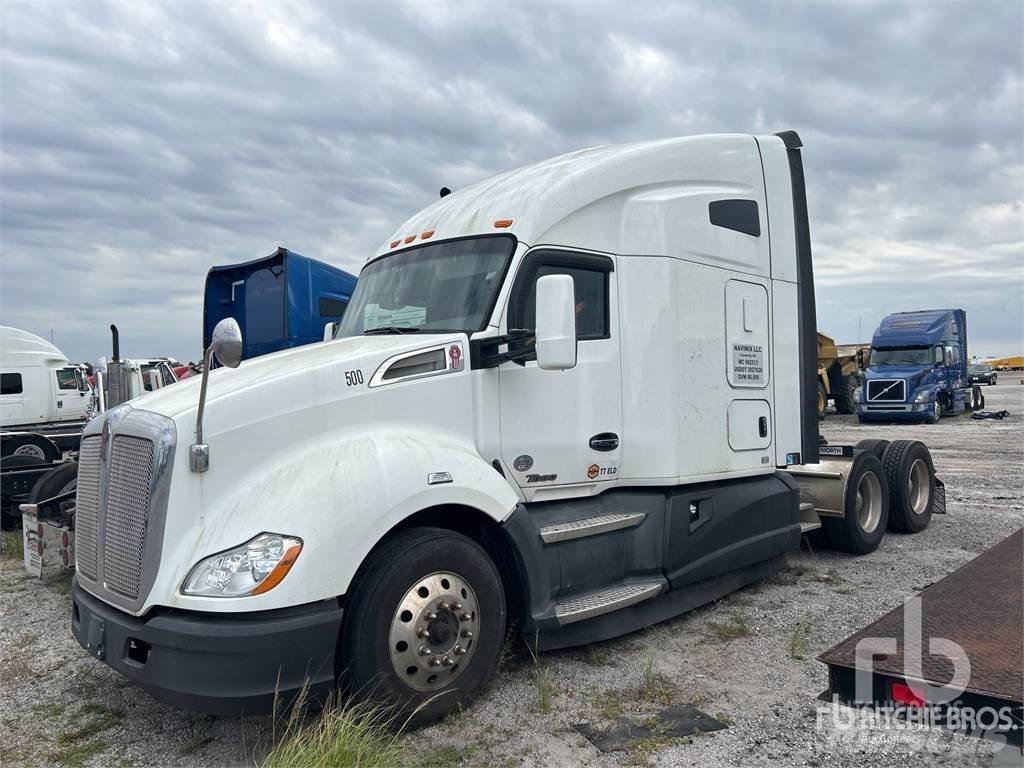 Kenworth T680 Vetopöytäautot