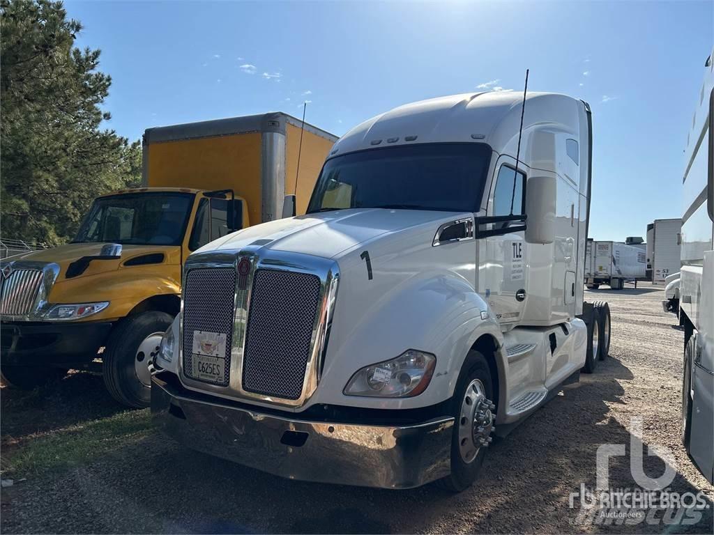 Kenworth T680 Vetopöytäautot