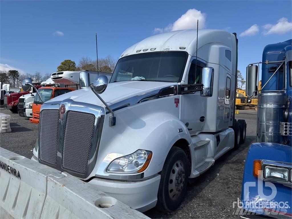 Kenworth T680 Vetopöytäautot