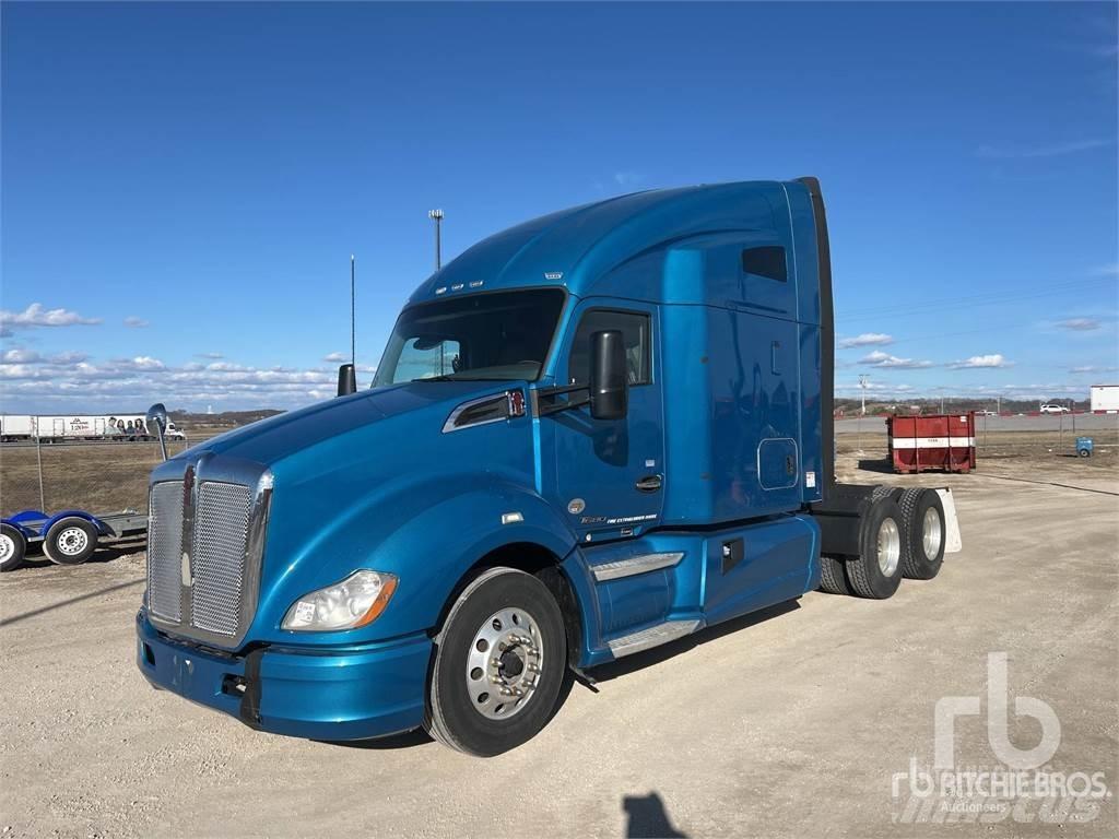 Kenworth T680 Vetopöytäautot