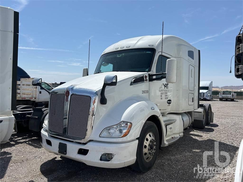 Kenworth T680 Vetopöytäautot