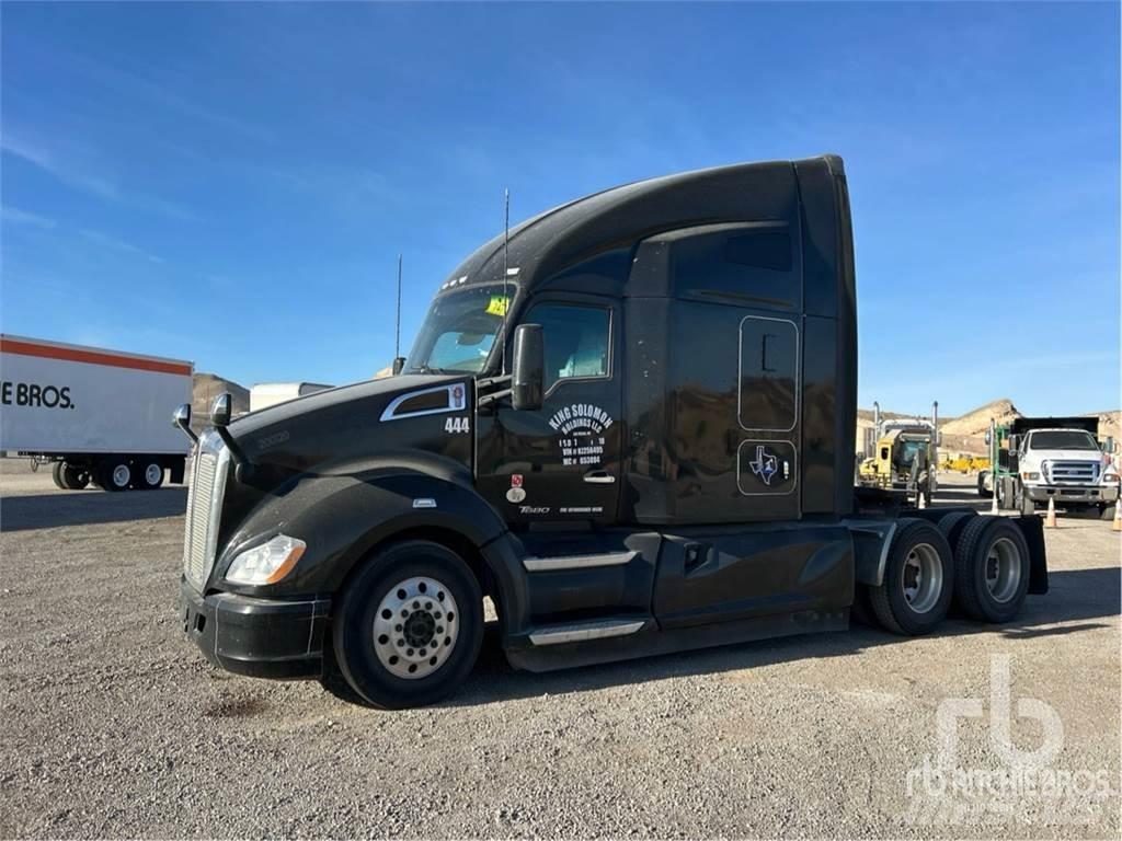 Kenworth T680 Vetopöytäautot