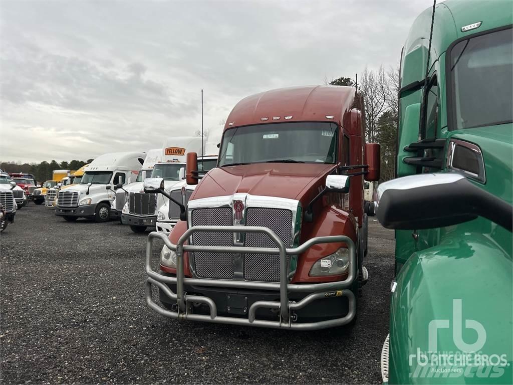Kenworth T680 Vetopöytäautot