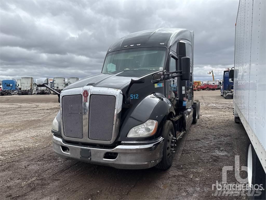 Kenworth T680 Vetopöytäautot