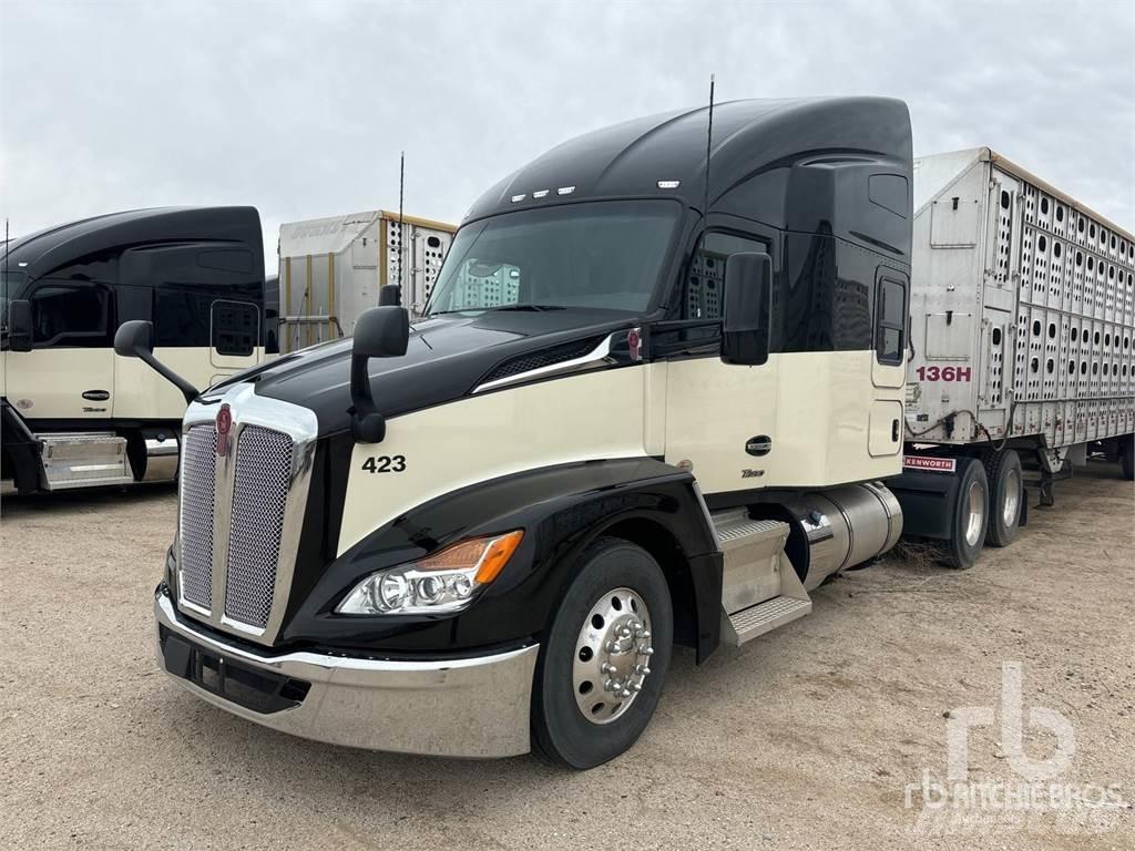 Kenworth T680 Vetopöytäautot