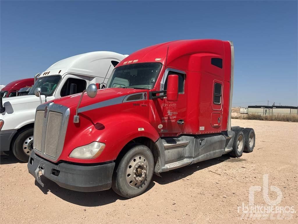 Kenworth T680 Vetopöytäautot