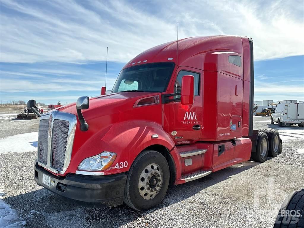 Kenworth T680 Vetopöytäautot