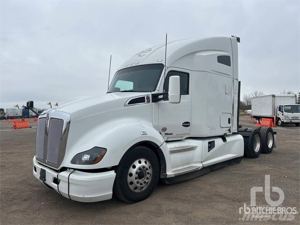 Kenworth T680 Vetopöytäautot