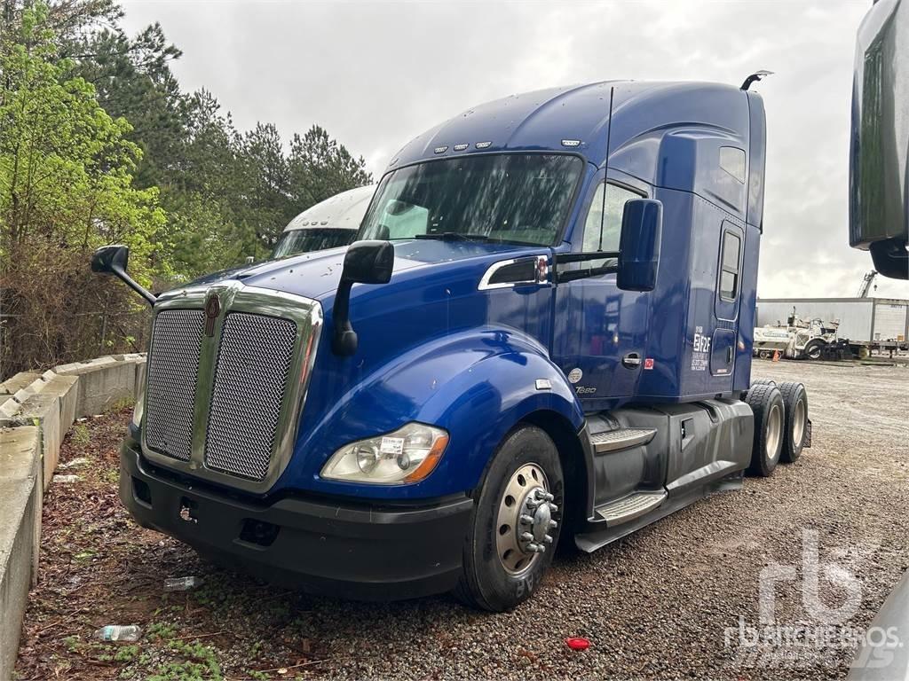 Kenworth T680 Vetopöytäautot