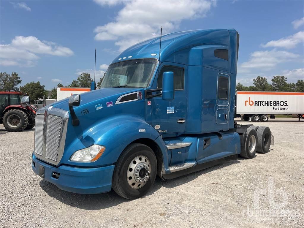 Kenworth T680 Vetopöytäautot