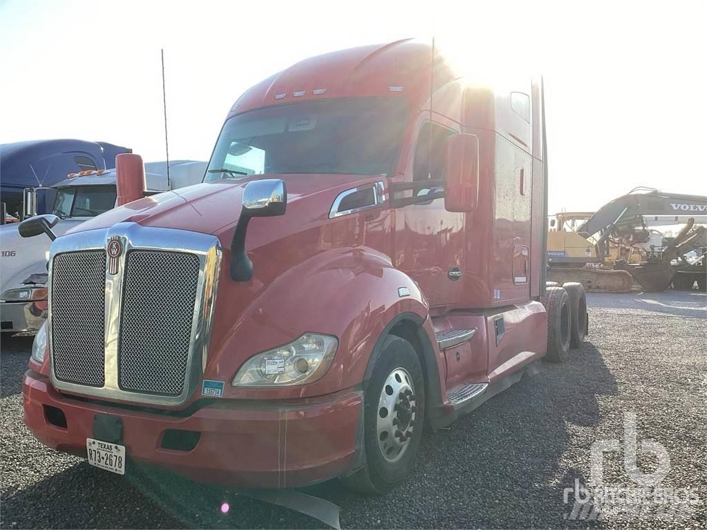 Kenworth T680 Vetopöytäautot