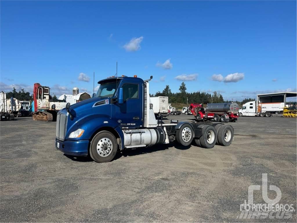 Kenworth T680 Vetopöytäautot
