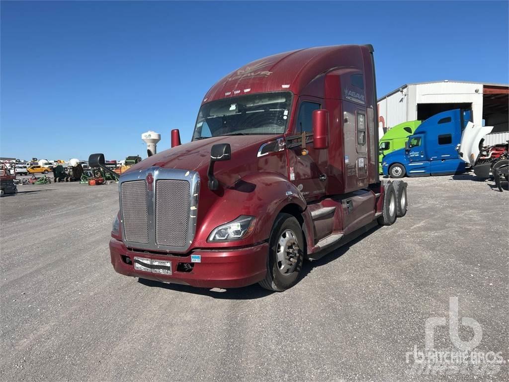 Kenworth T680 Vetopöytäautot