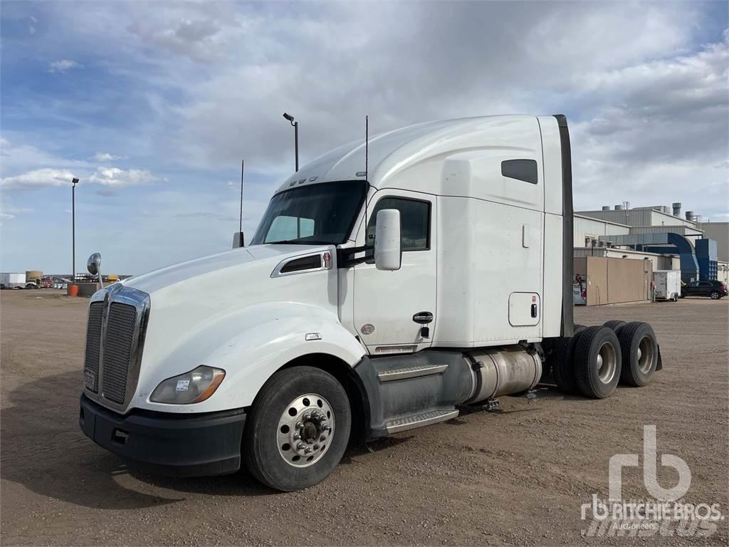 Kenworth T680 Vetopöytäautot