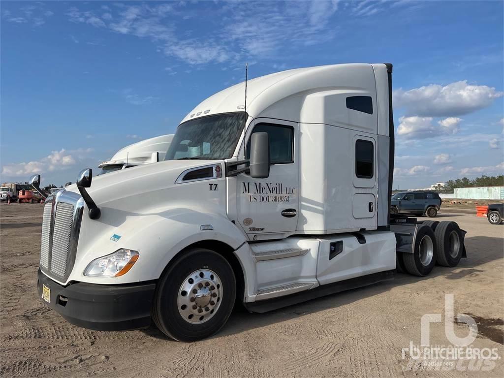 Kenworth T680 Vetopöytäautot