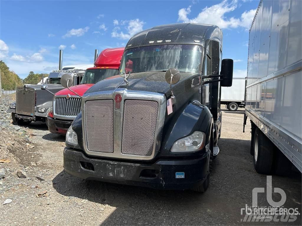 Kenworth T680 Vetopöytäautot