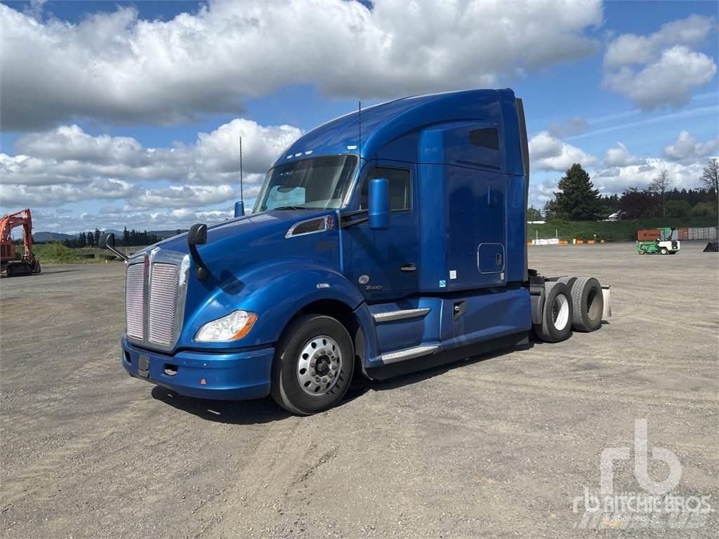 Kenworth T680 Vetopöytäautot