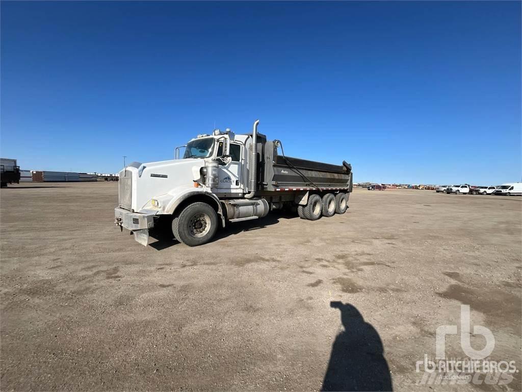 Kenworth T800 Sora- ja kippiautot