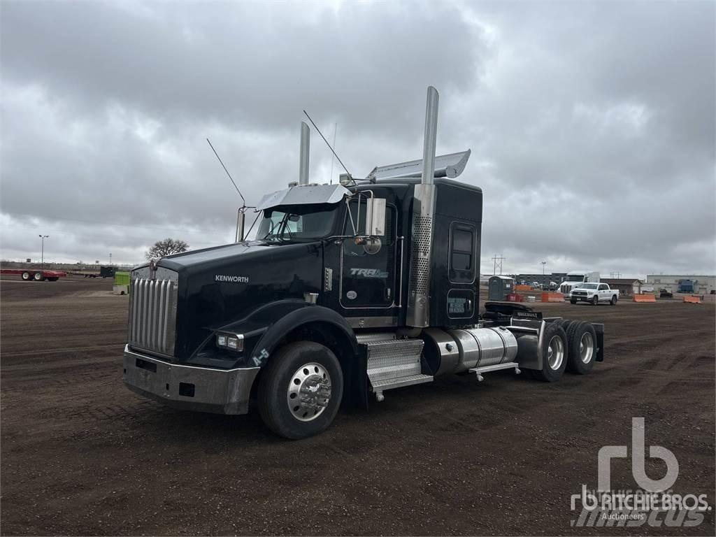 Kenworth T800 Vetopöytäautot