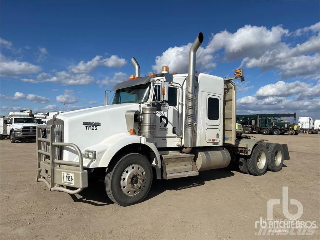 Kenworth T800 Vetopöytäautot