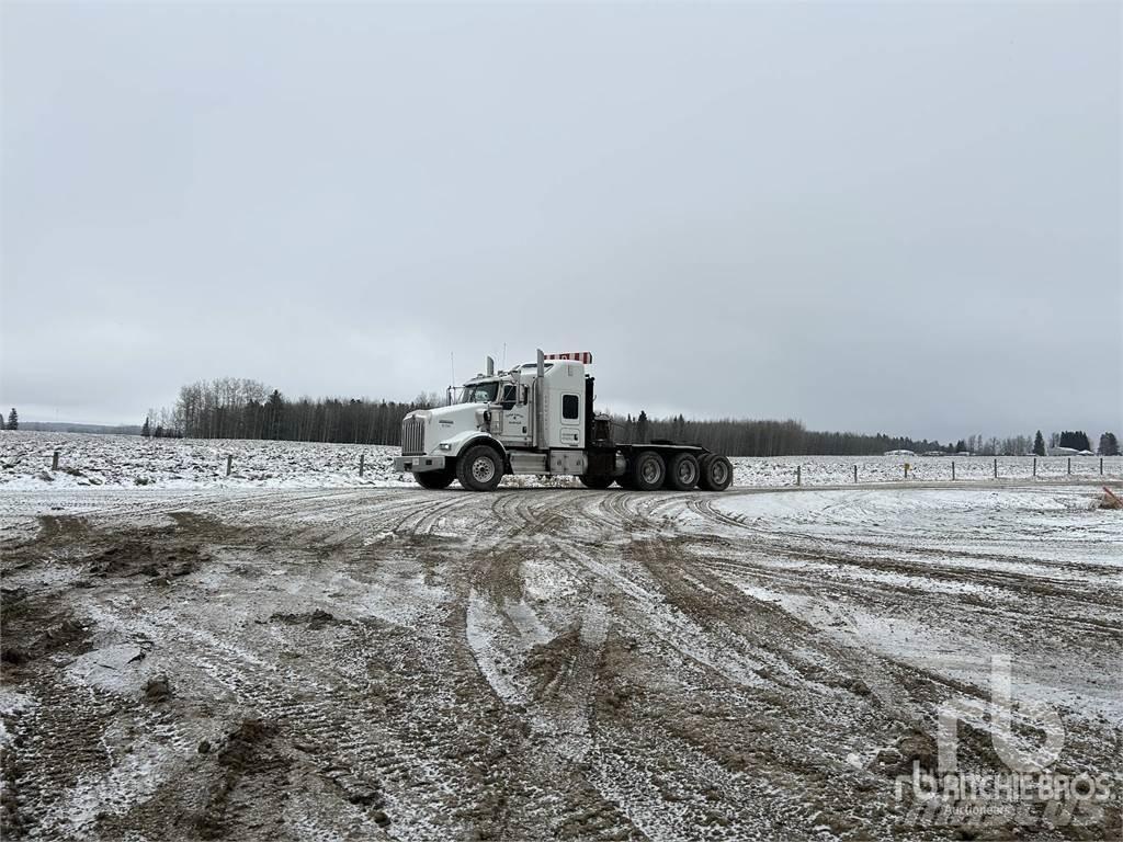Kenworth T800 Lava / vinssi kuorma-autot